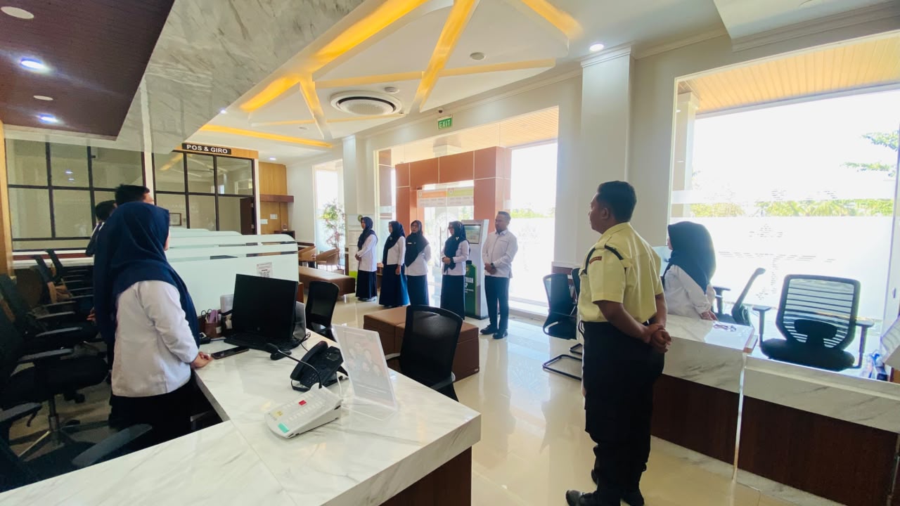 1. BRIEFING SENIN